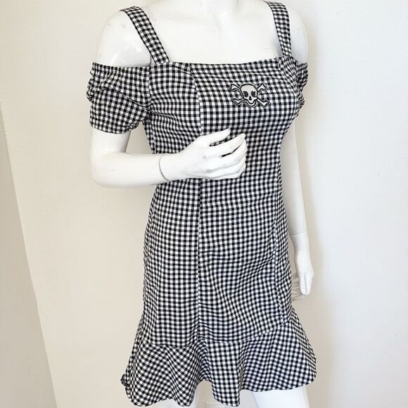 New Look Black White Checkered Off Shoulder Mini Dress Ruffled Hem Skull Detail - Picture 6 of 6